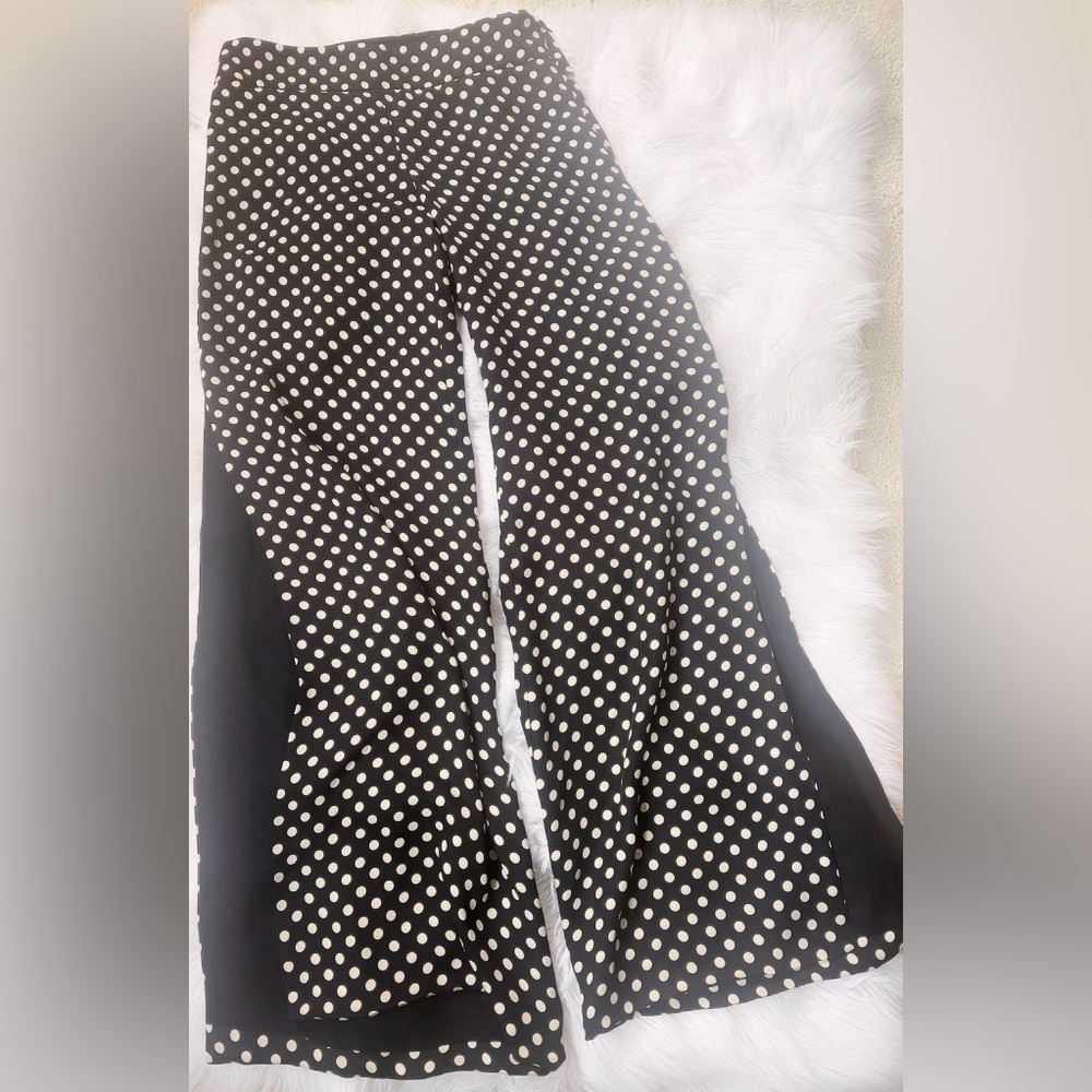 New w/tags! Haute Hippie. 100% silk. Slit sides flare pant. Stunning!